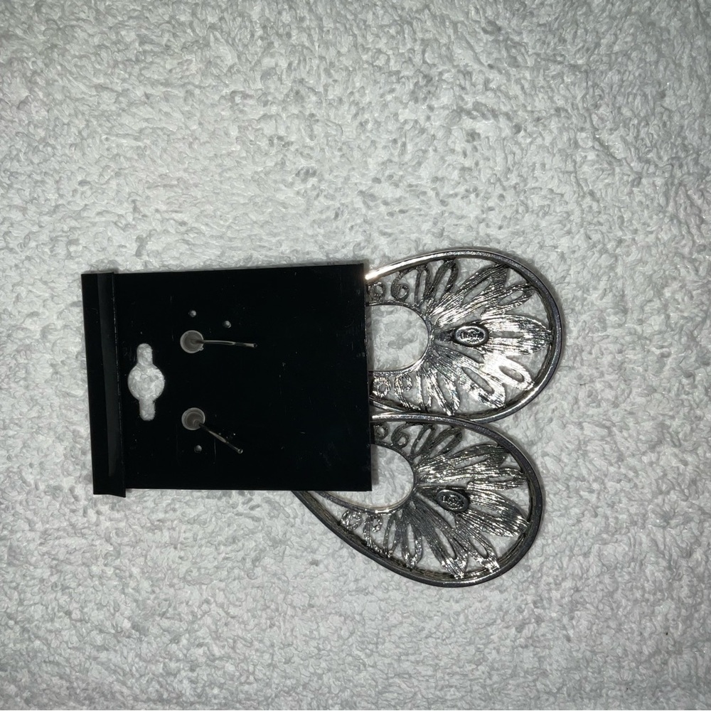 Earrings, premier Designs Rumba silver plated fashion earrings - Picture 4 of 8